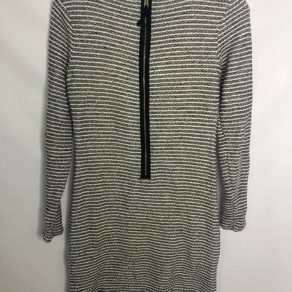 BANANA‎ REPUBLIC STRIPED TEXTURED DRESS 2